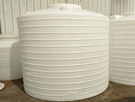 ���σ���